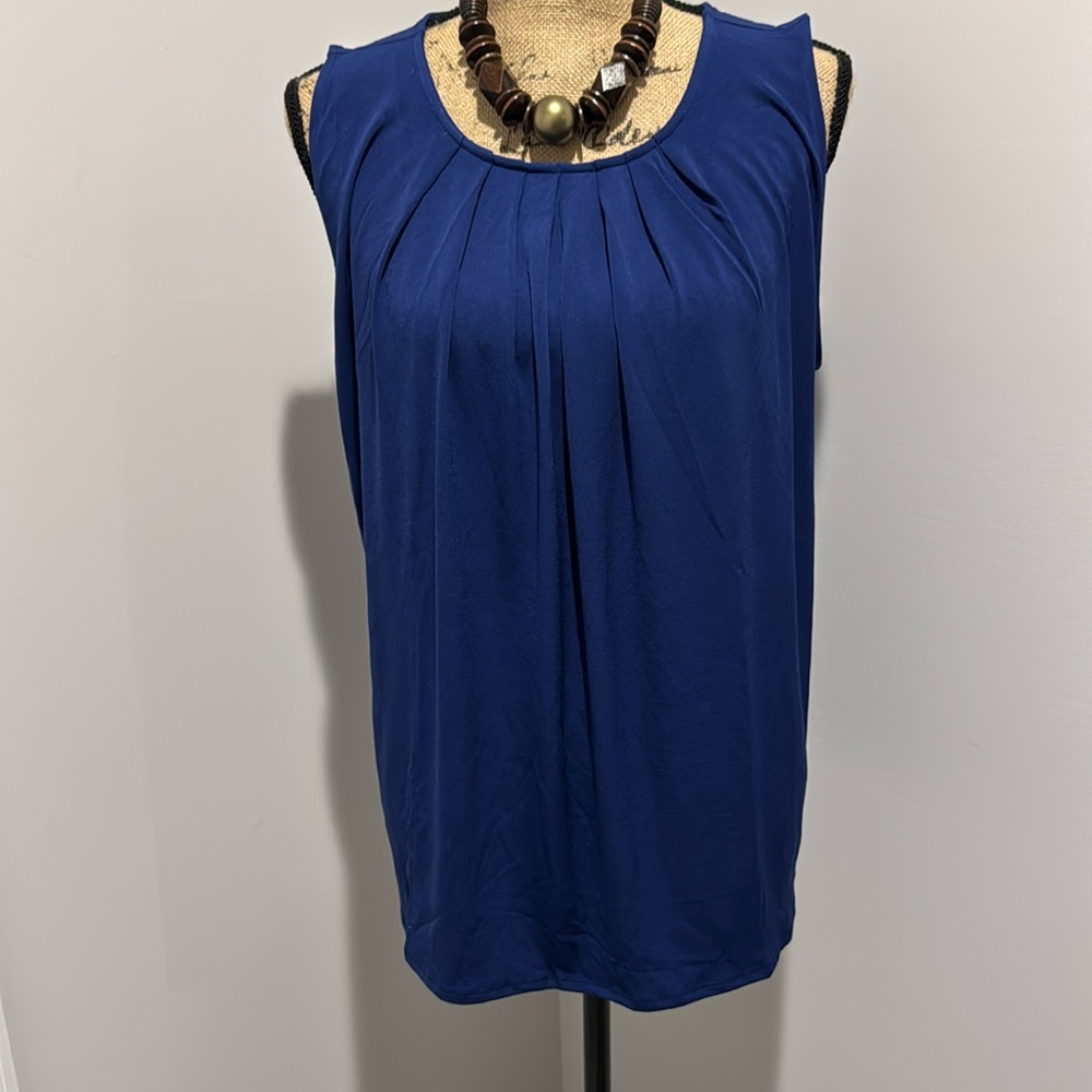 NWT Zenana Plus ITY Sleeveless Front Neck Pleat Top